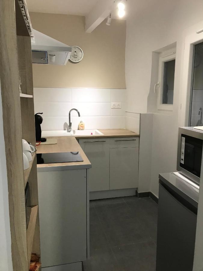 Le Benedictins Apartment นีมส์ ภายนอก รูปภาพ